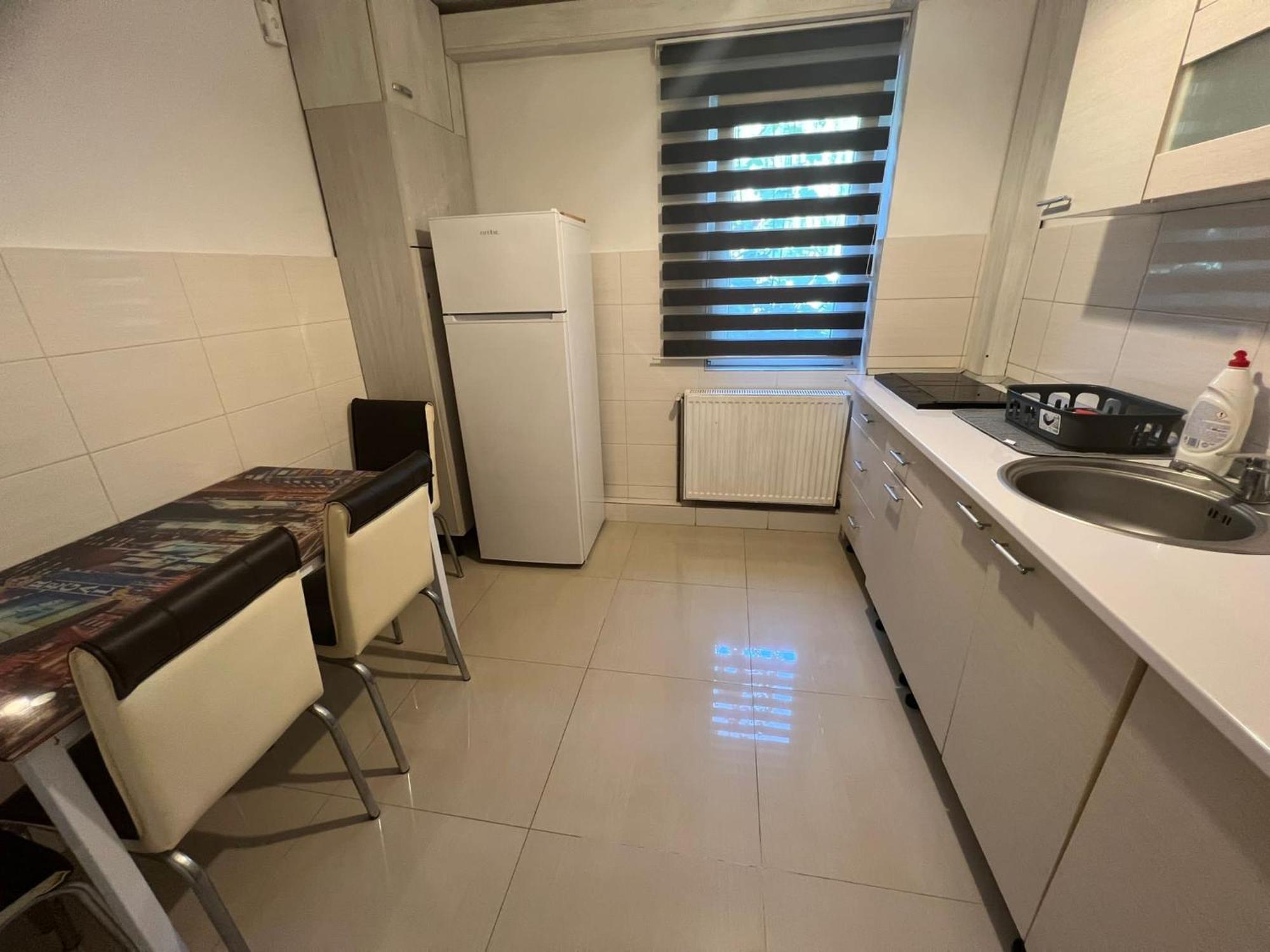 Aparthotel Brasov Neptun מראה חיצוני תמונה