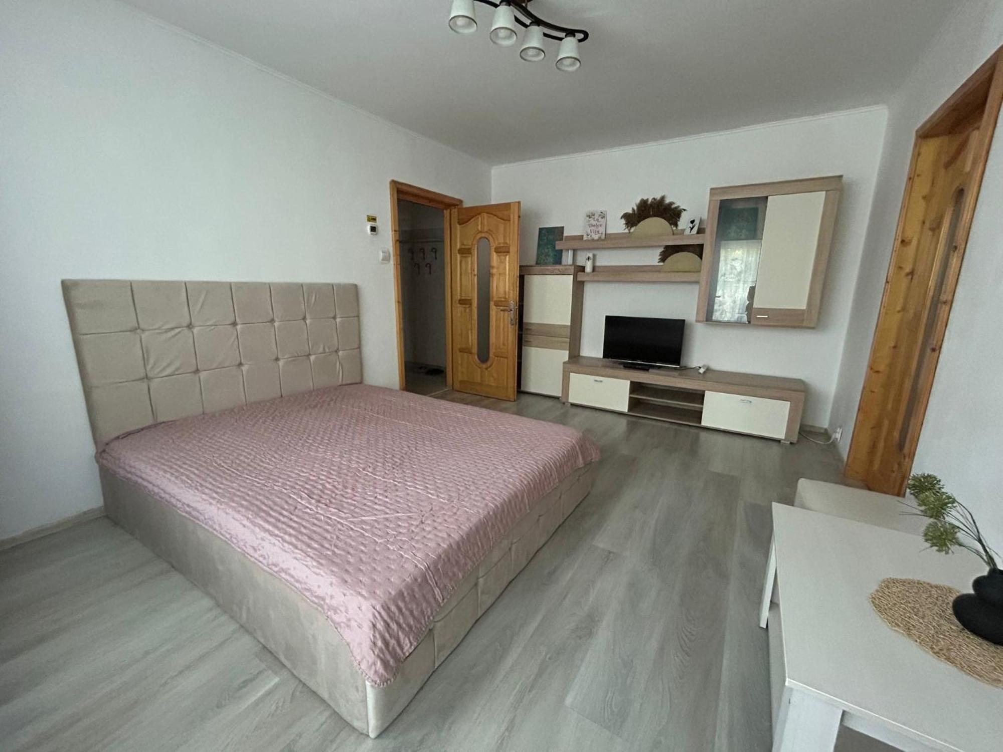 Aparthotel Brasov Neptun מראה חיצוני תמונה