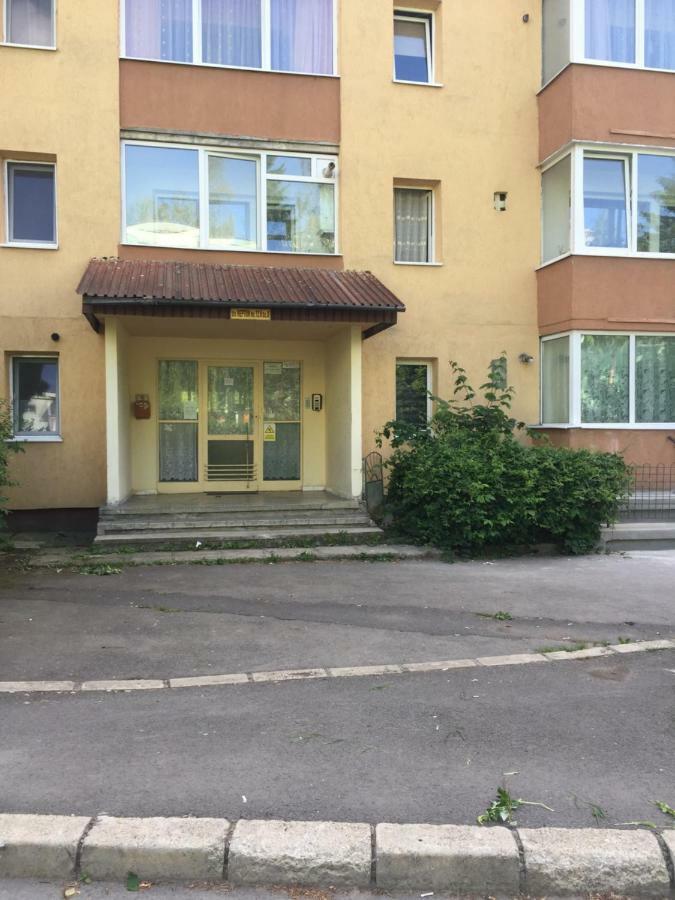 Aparthotel Brasov Neptun מראה חיצוני תמונה